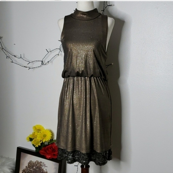 NEW Alice & Olivia Estelle Dress Gold Metallic Cocktail Luxury Lame Celeb Style - Picture 14 of 14